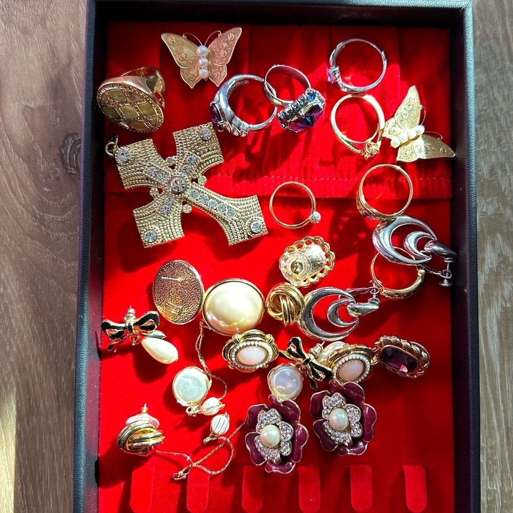 Mixed vintage jewelry lots - Picture 4 of 4